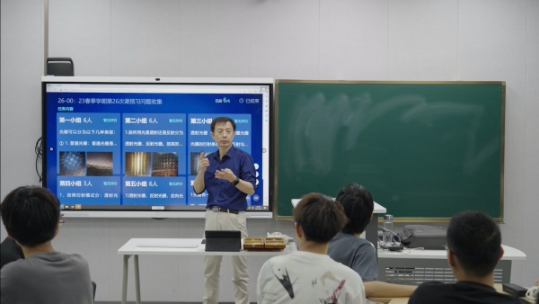 汪大云照片01.jpg